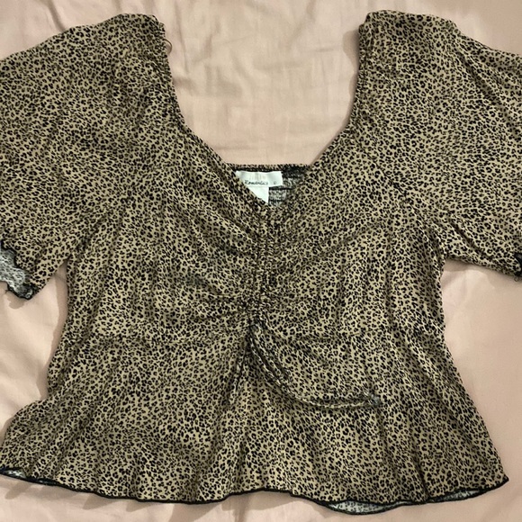 URBAN Romantics Leopard Print Top - Picture 1 of 3